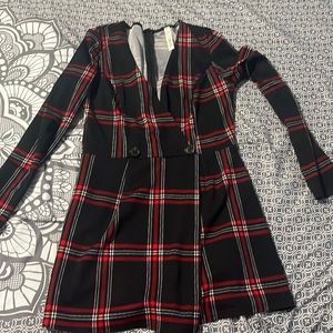 Long sleeve plaid black & red romper